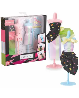 HARUMIKA COFFRET STYLISTE 2 MANNEQUINS Comme une créatrice de mode,...