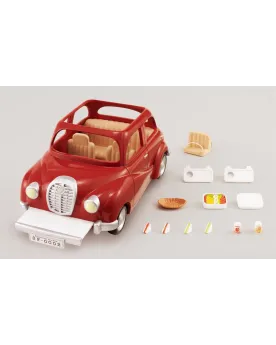 VOITURE ROUGE SYLVANIAN  Le siège de la poussette peut être fixé à ...