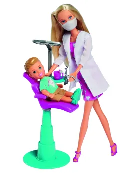 STEFFI DENTISTE + ENFANT  Aide Steffi à soigner les dents de Timmy....