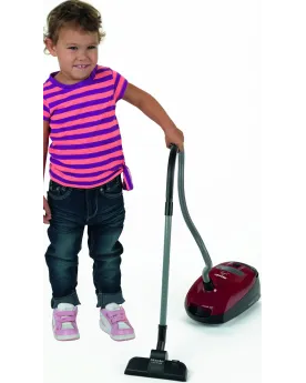 ASPIRATEUR TRAINEAU MIELE  Fini la poussière ! Tu pourras aspirer c...