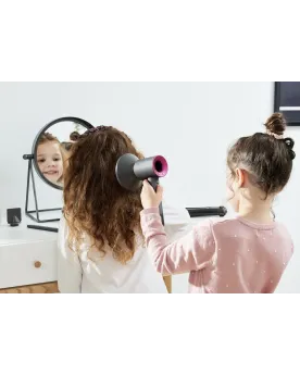 COFFRET DYSON HAIR DRYER + ACC.  La réplique du sèche-cheveux Dyson...