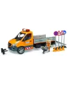 MERCEDES SPRINTER MUNICIPAL + ACC.  Avec 1 figurine, 4 panneaux, 4 ...