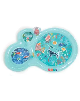 TAPIS D'EAU MARIN  Lorsqu'il appuie sur le tapis gonflable, l'eau c...